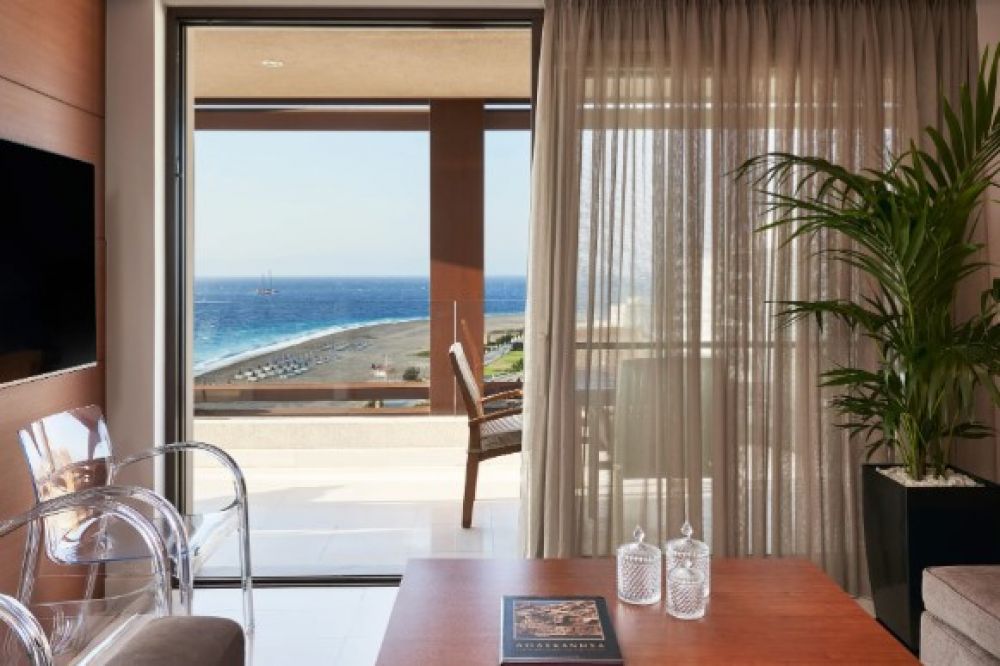 Suite 2 bedroom, Bellevue On The Beach Suites 5*