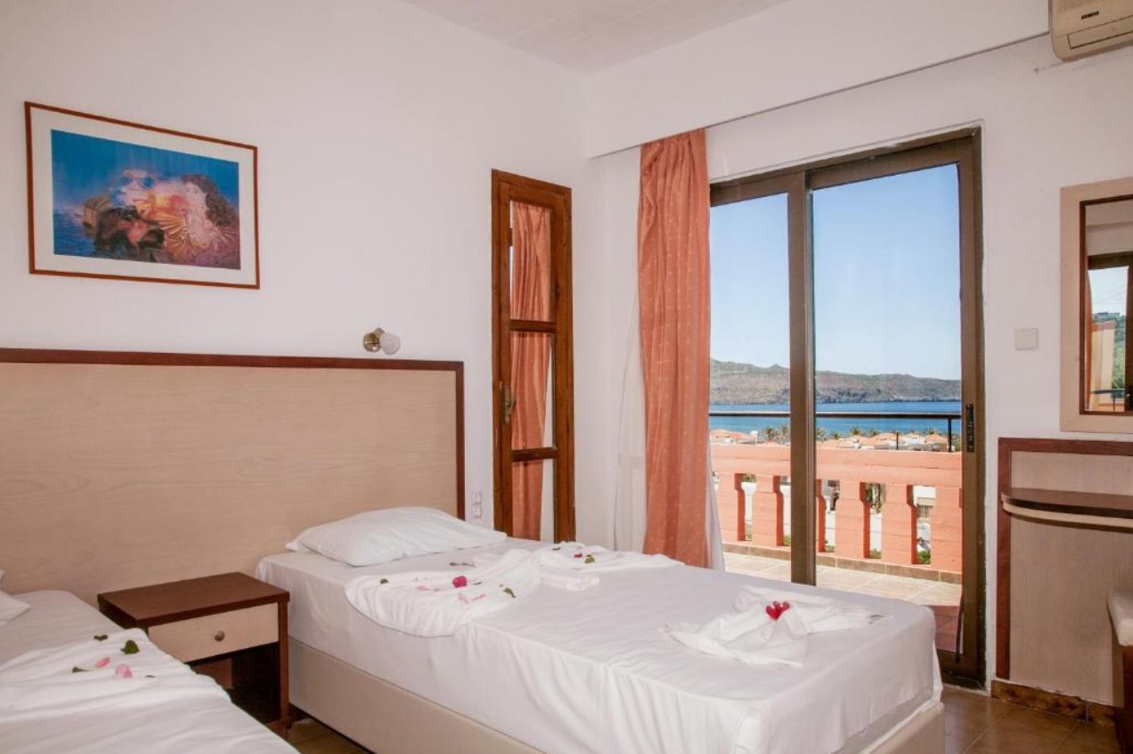 Apartment 1 Bedroom Sea View, Ekavi Apartments 3*