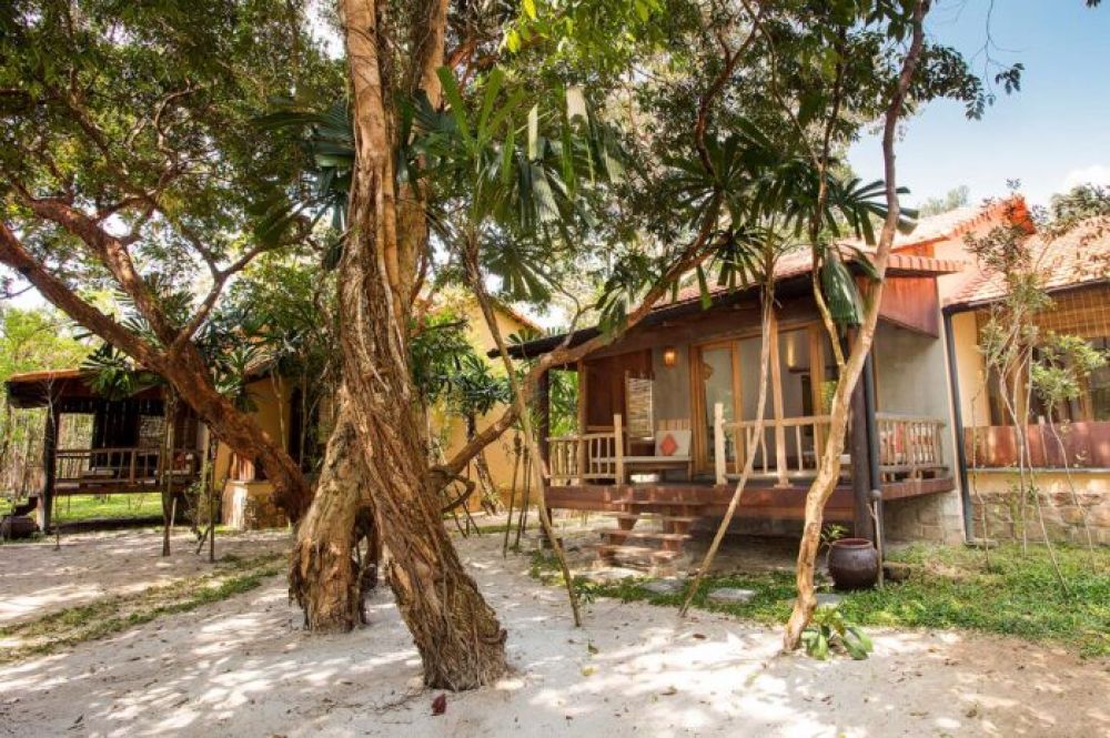 Beach Front Bungalow, Green Bay Phu Quoc Resort & Spa 4*