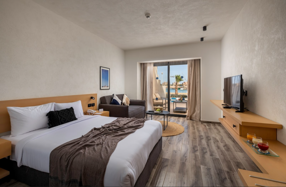 Creek Premium Studio, Creek Hotel 4*