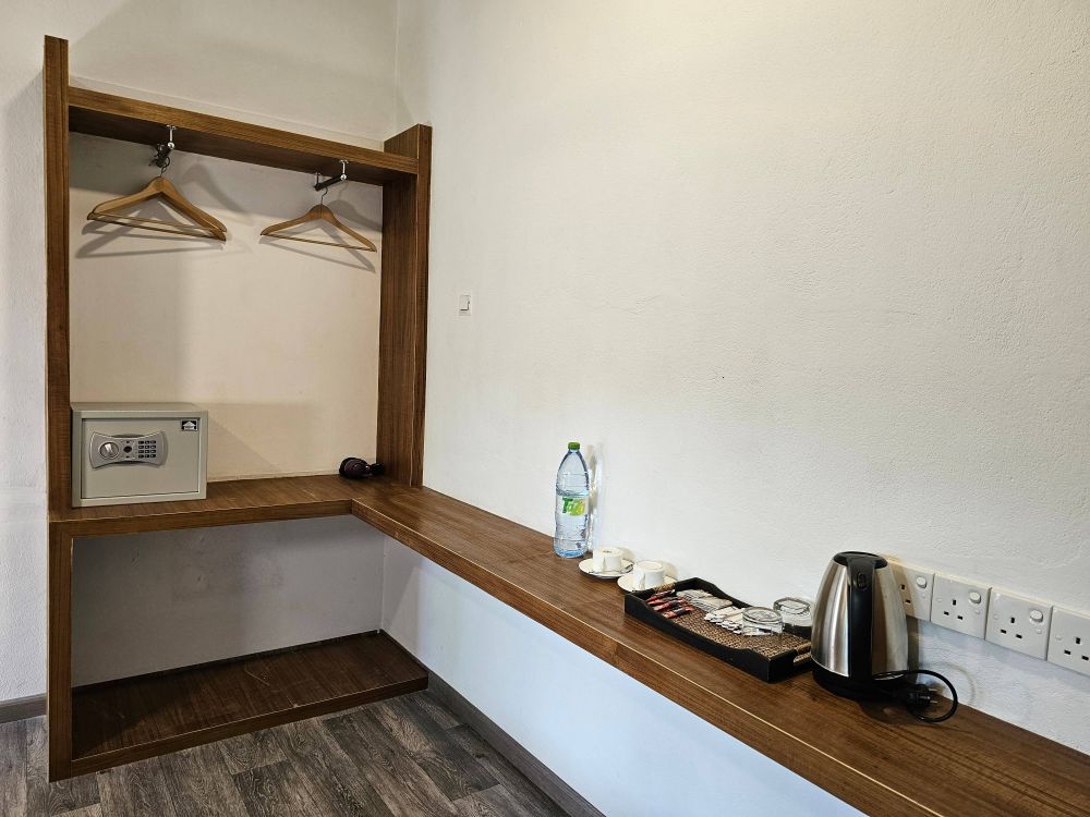 Garden Room, Lagoon View Maldives 