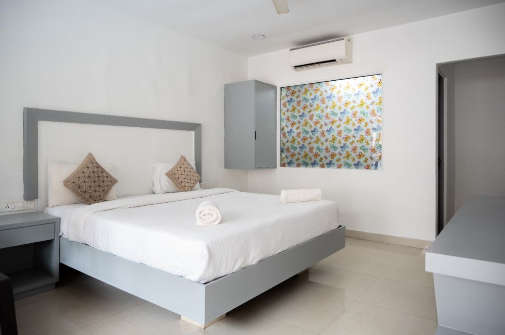 Executive AC, Beach Walk By Feather Touch (ex.Beach Walk Morjim) 3*