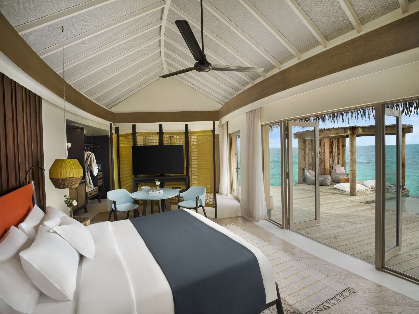 3-Bedroom Overwater Residence, Intercontinental Maldives 5*