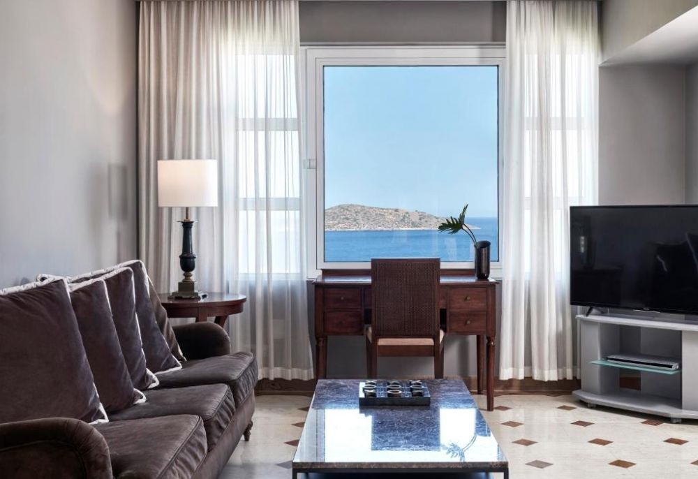 Deluxe Family Suite Two Bedrooms, Elounda Gulf Villas & Suites 5*