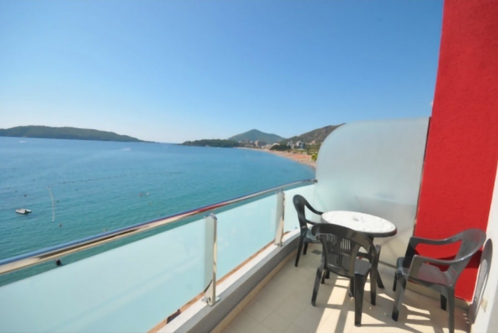 Studio 03 Superior Sea View, Lux Tri Ribara 4*