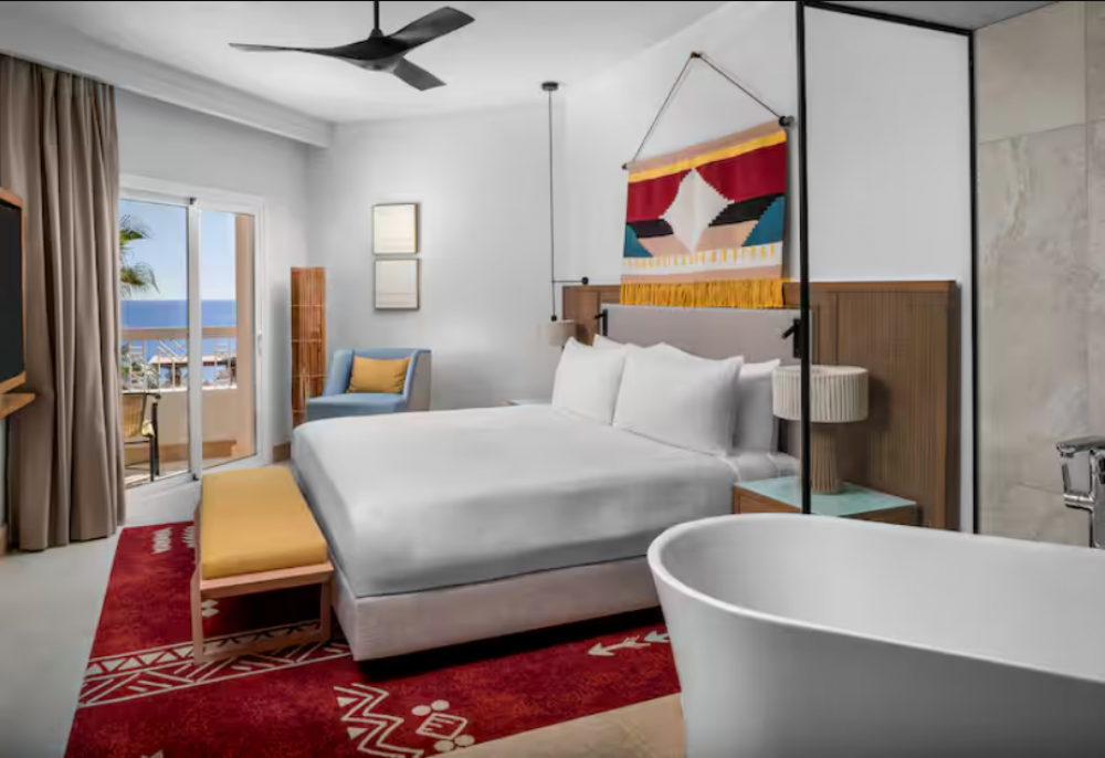 Beachside Premium Suite PV/SV, Doubletree By Hilton Sharks Bay (ex. Hilton Sharks Bay) 4*