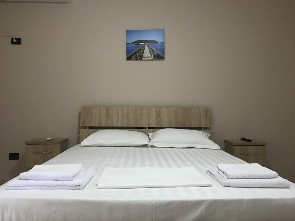 Deluxe Double Room with Balcony, Villa Aljor 3*