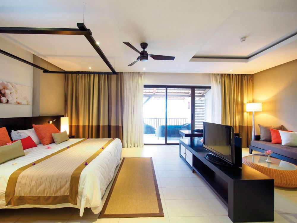 Junior Suite, CRYSTALS Beach Resort Belle Mare BY RADISSON (ex. Maritim Crystals Beach Hotel) 4*