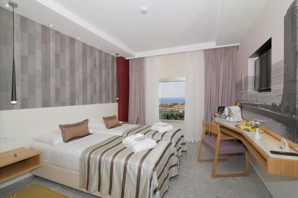 Classic Rooms, Lero 4*