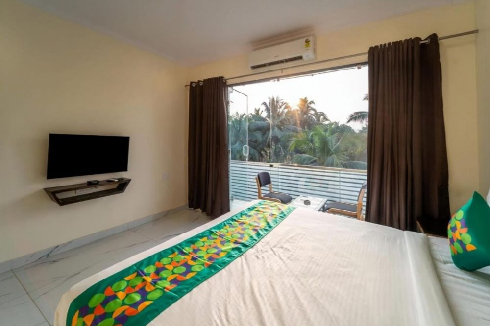 Standard Room (Oak), Grand Royale Eco Residency 3*