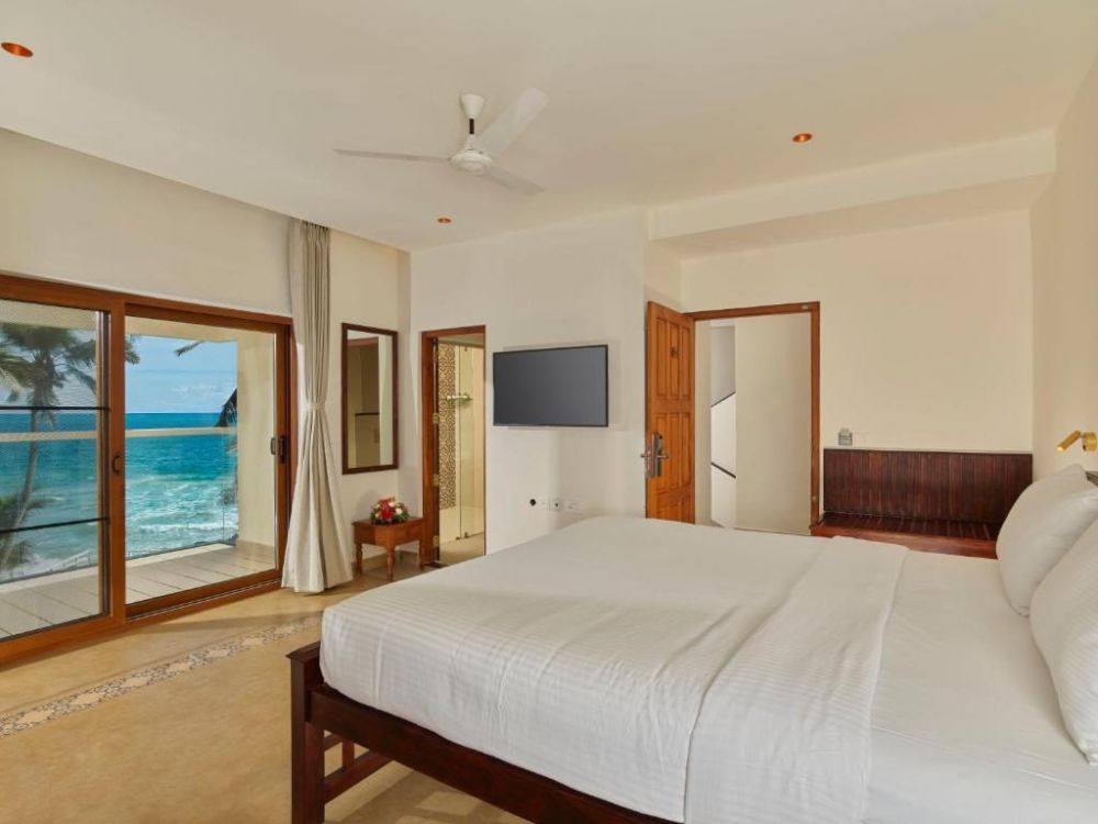 Superior Ocean View, Rockholm Beach Resort 4*