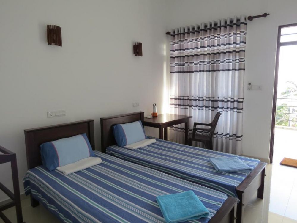 Deluxe Room Double/Twin Balcony (Second Floor), Sailors Mirissa 3*