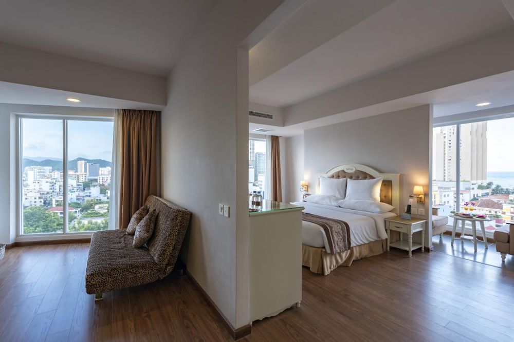 Prince Suite, Nha Trang Prince 4*