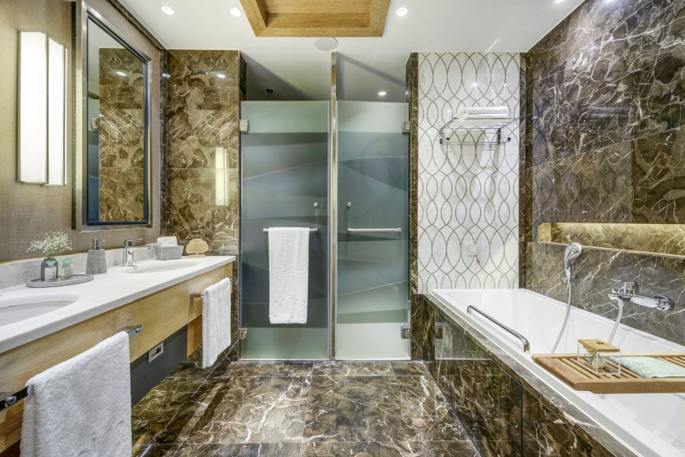 Jade Family, Regnum Carya Golf & Spa 5*