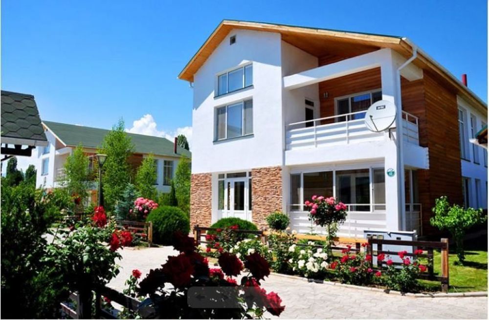 Corona Villa, Каприз 