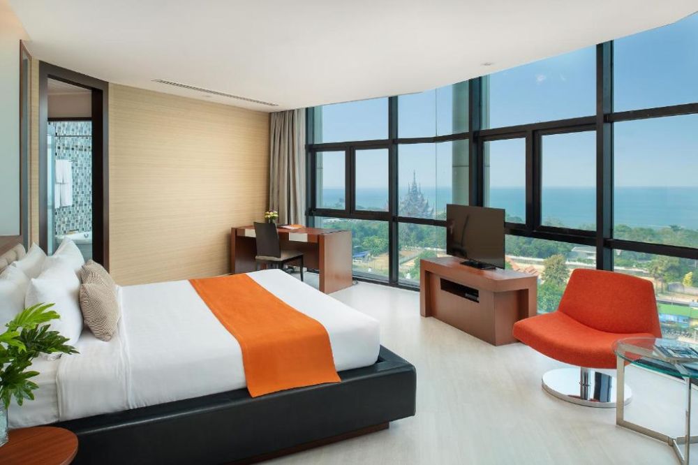 2-Bedroom Oceanfront Extreme Suite, The Zign Hotel 5*