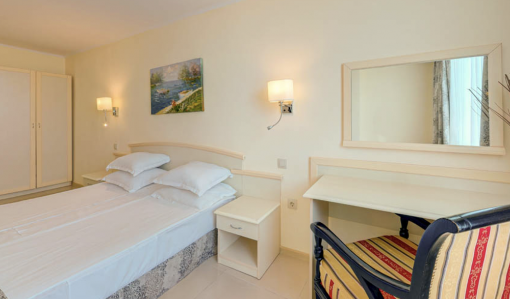 One Bedroom Suite, Detelina 3*