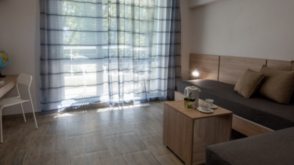 Apartment, Ariana Kiten 3*