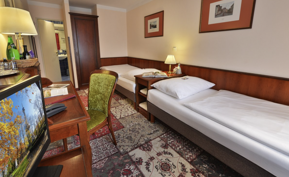 Double Standard Room, Jeleni Dvur 3*