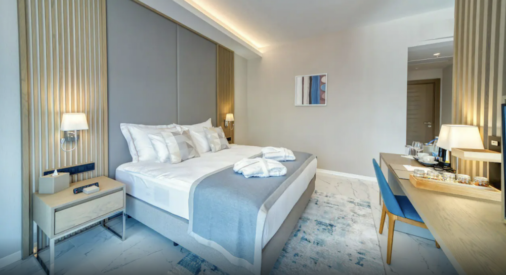 Standard DBL room Mountain View, Hyatt Regency Kotor Bay Resort (ex. Blue Kotor Bay) 5*