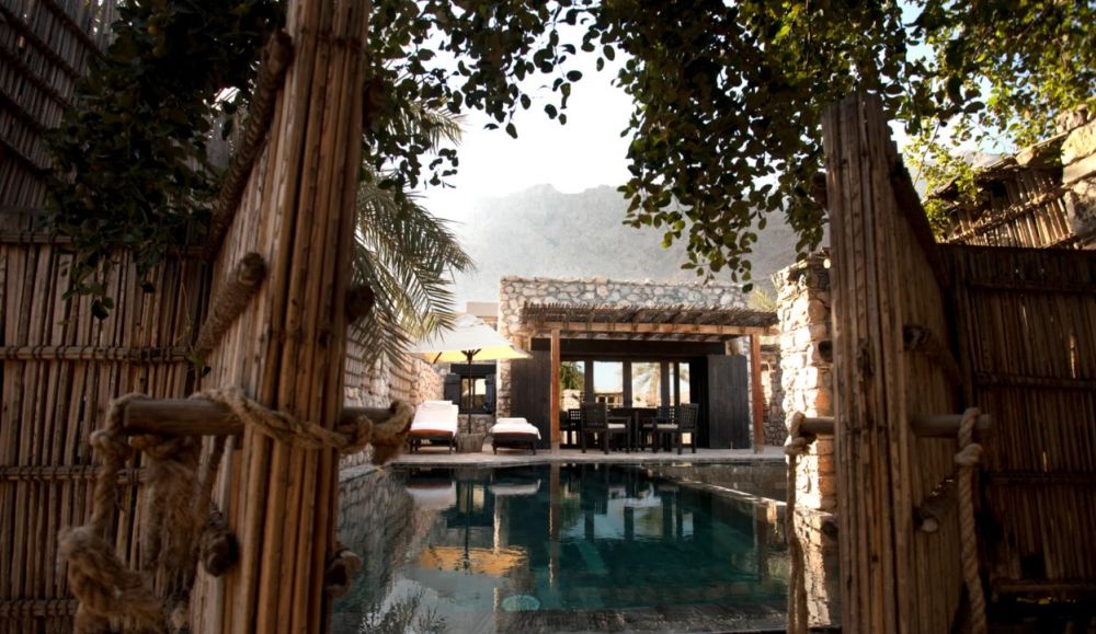 Pool Villa/ Pool Villa Beach Front, Six Senses Zighy Bay 5*