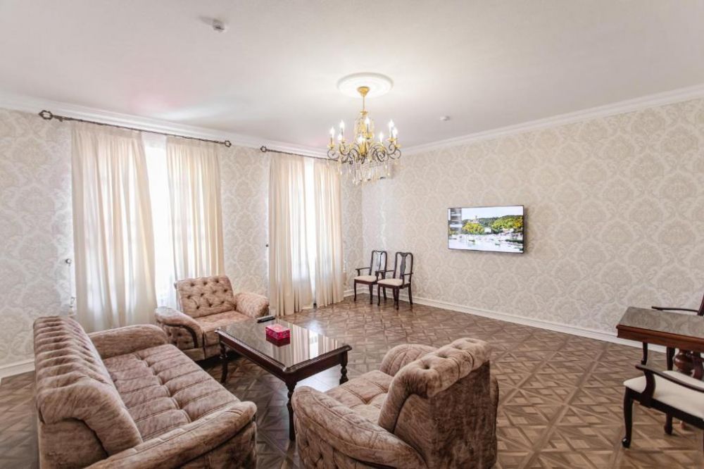 Apartment, Konstantin Plaza 4*