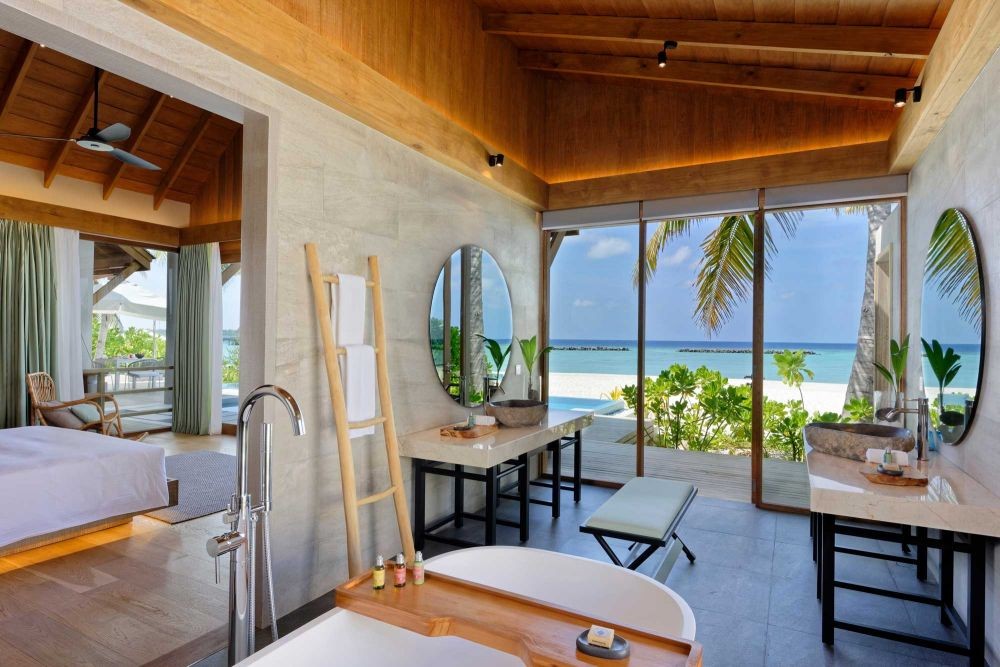 Presidential Beach Villa, Emerald Faarufushi Resort & SPA 5*