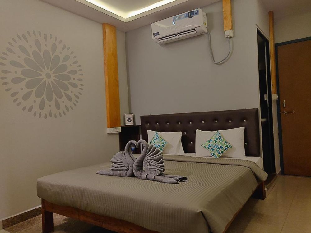 Deluxe AC, Artisan Resort & Cafe 3*