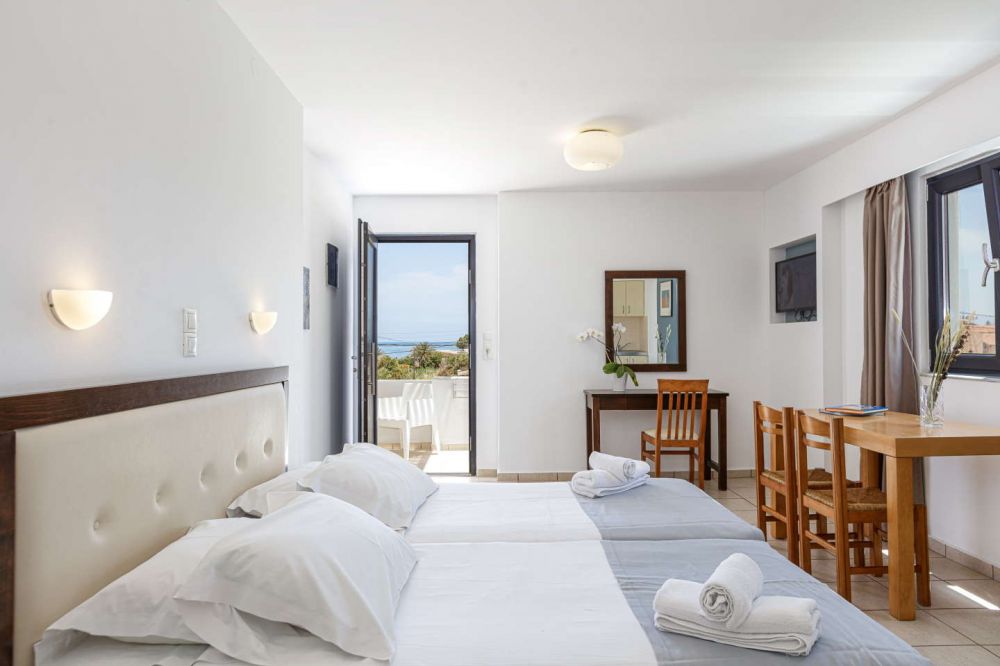 Studio, Golden Bay Boutique Hotel & Bungalows 4*