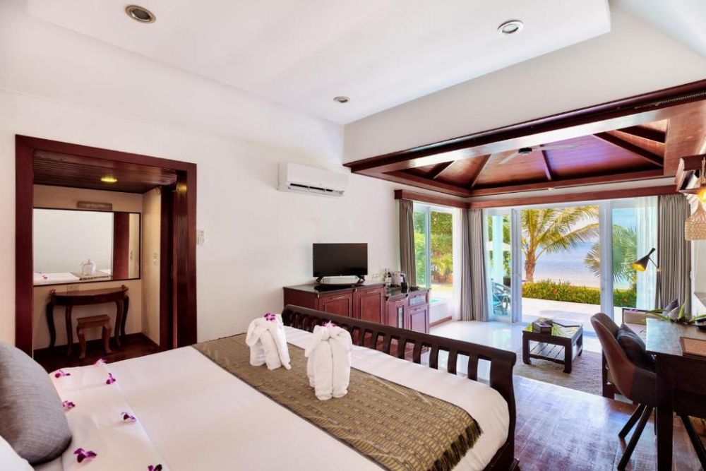 Beachfront Villa Private Pool, Sea Valley Hotel & Spa 4*