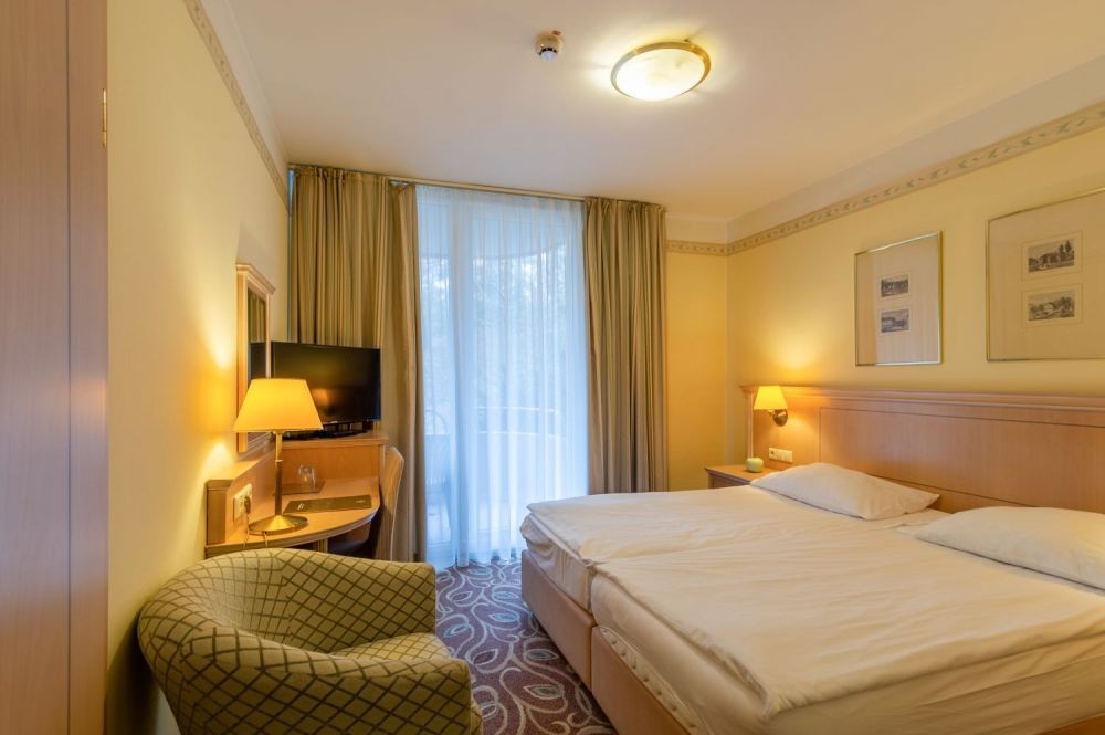 Double Superior/ Balcony, Grand hotel Sava Superior 4*