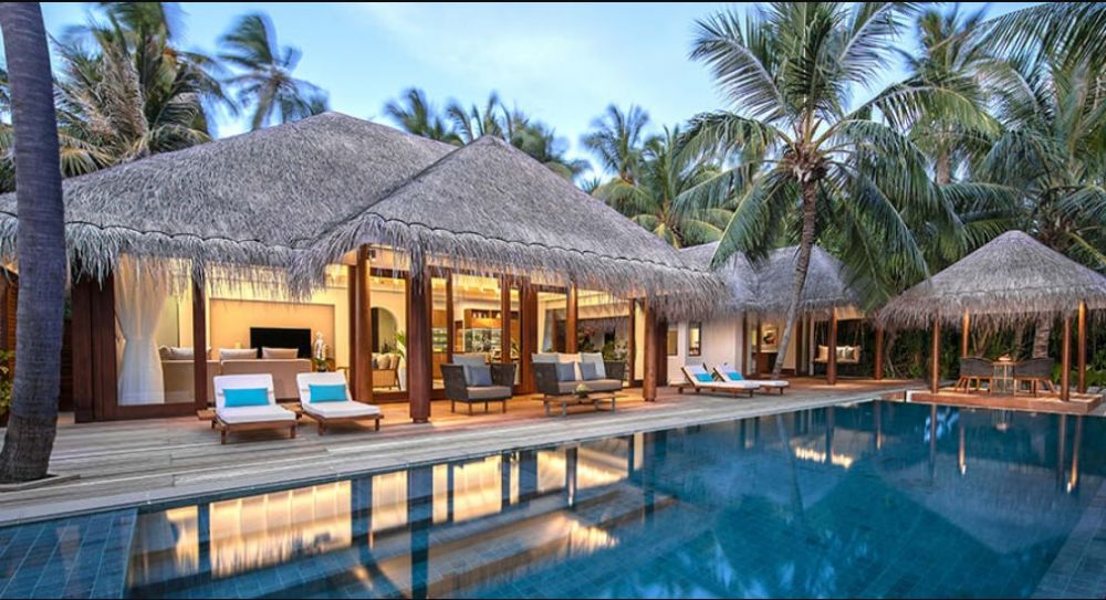 Four Bedroom Beach Pool Residence, Anantara Kihavah Villas 5*