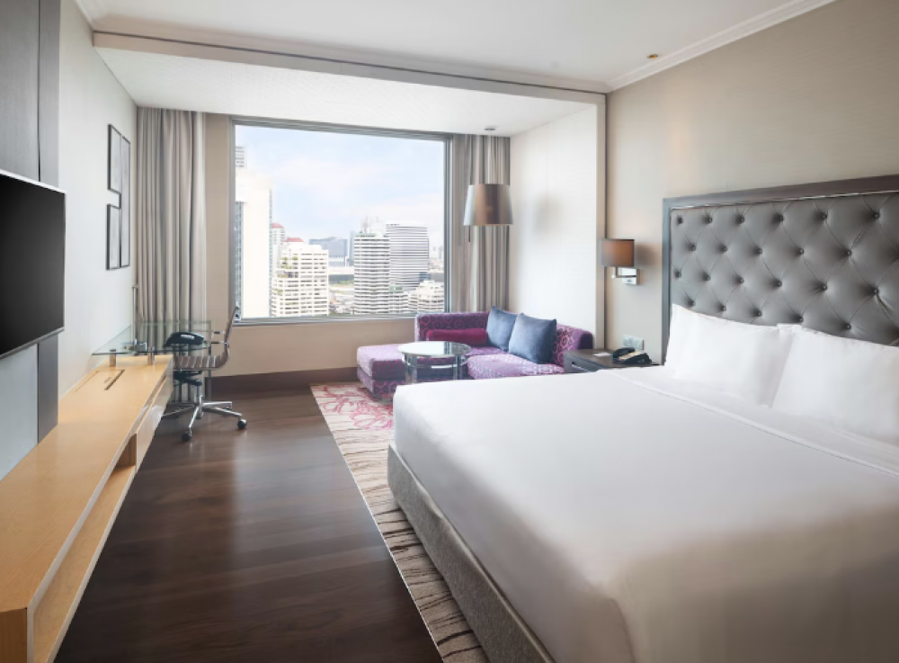 Deluxe, Radisson Blu Plaza Bangkok 5*