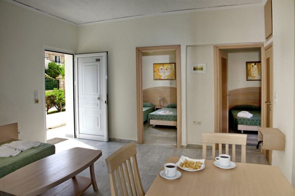 FAMILY ROOM TWO BEDROOMS, Jo An Beach Hotel 4*