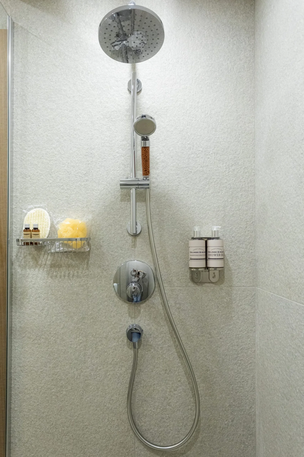 Standard (a block), Khedi Hotel 4*