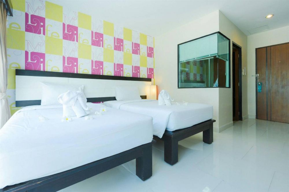 Studio, Neo Hotel 3*