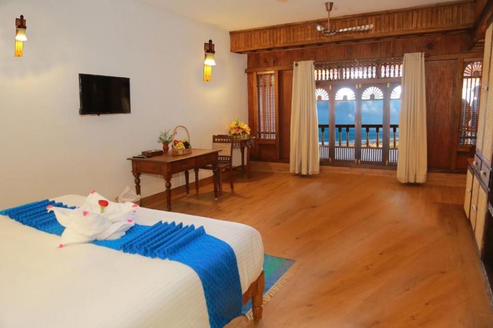 Yuvaraja Royal Junior Suite A/C, Ayursoma 4*