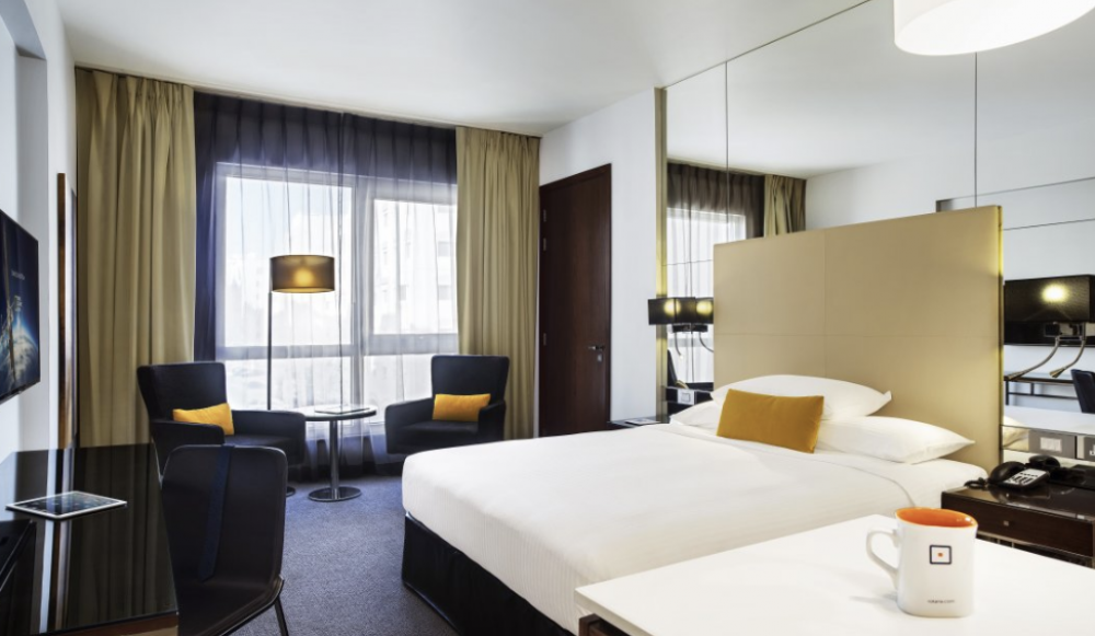 Spacious Centro Room, Centro Capital Doha 4*