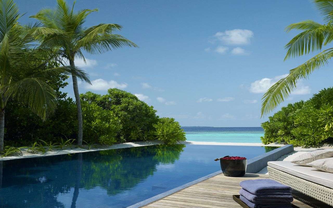 Two Bedrooms Beach Pool Residence, Dusit Thani Maldives 5*