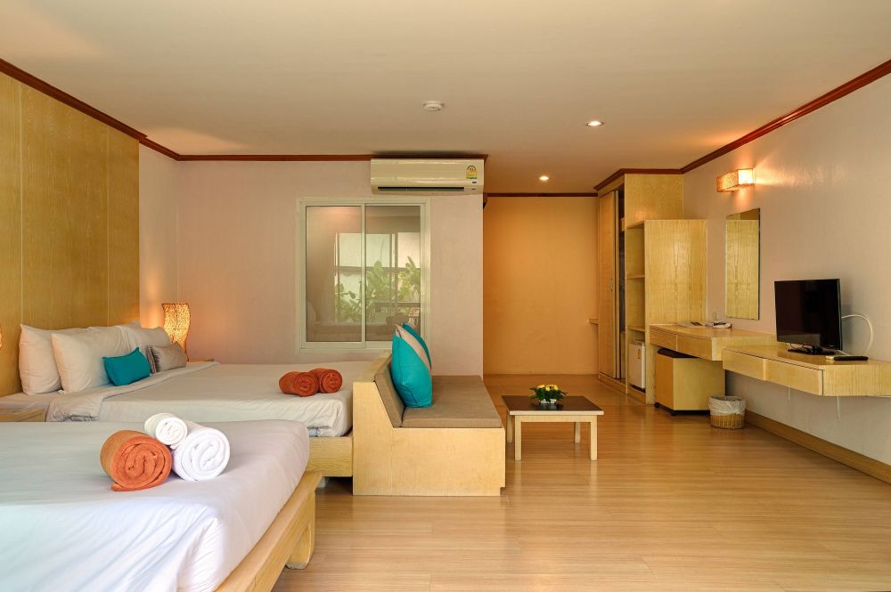 Deluxe Family, Phuket Island View 4*