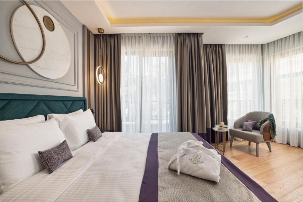 Deluxe City View, La Fleur Boutique Hotel 5*