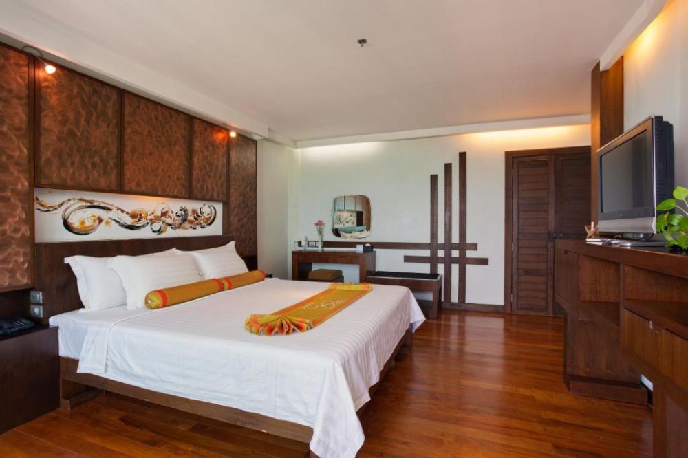 1BR Superior Suite Seaview, Homm Bliss Southbeach Patong 4*