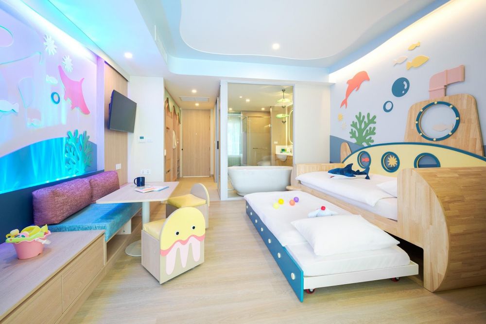 Family Room (Vhari Waters Wing), Katathani Phuket Beach Resort 5*