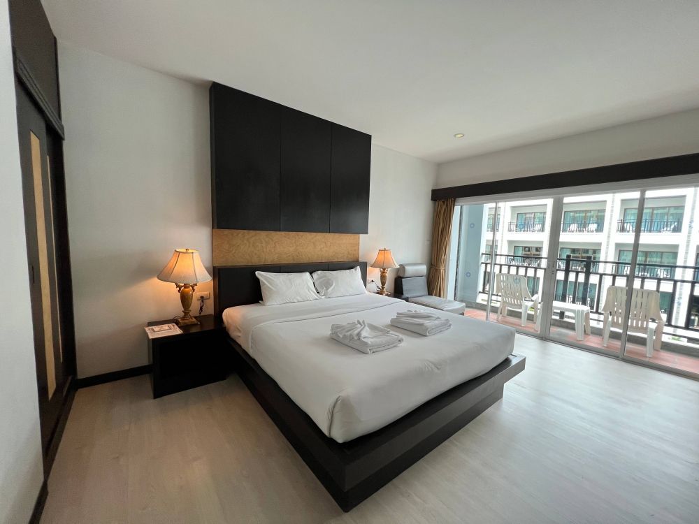 Suite Newly Renovate, Amata Patong 4*