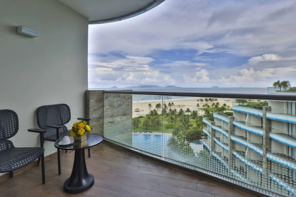 Executive Suite, Vinpearl Resort & Golf Nam Hoi An 5*
