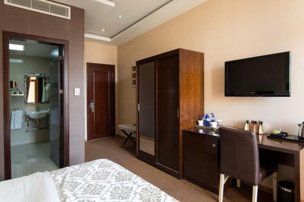 Standard, Orion Tbilisi 4*