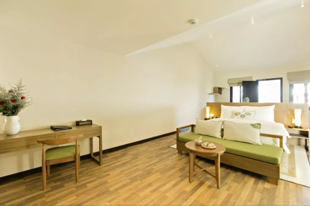 Junior Balcony Suite, Lasenta Boutique Hotel Hoi An 4*