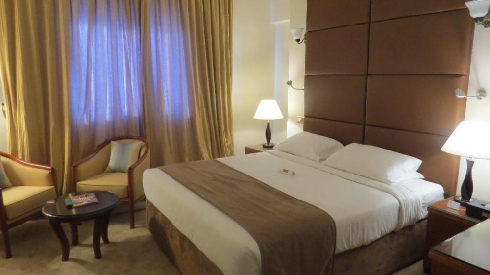 Deluxe, Al Jawhara Gardens 4*