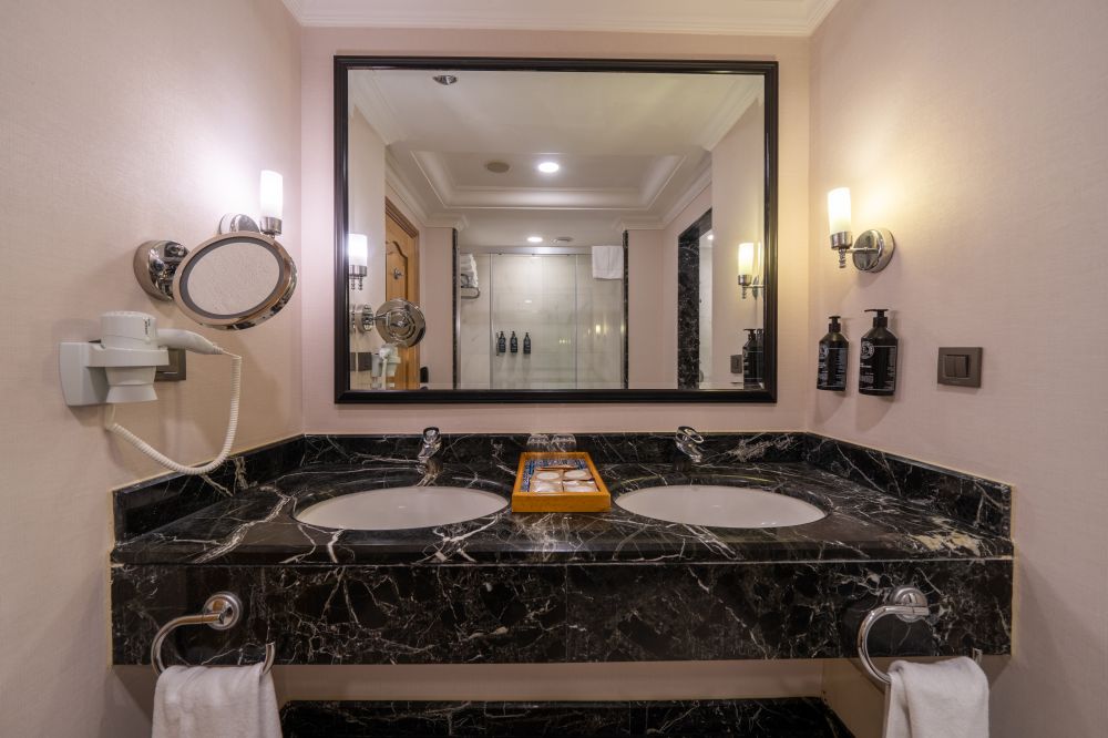 Main Building Deluxe Suite Side Sea View Room, The Norm Oriental (Ex.The Norm Kemer) 5*