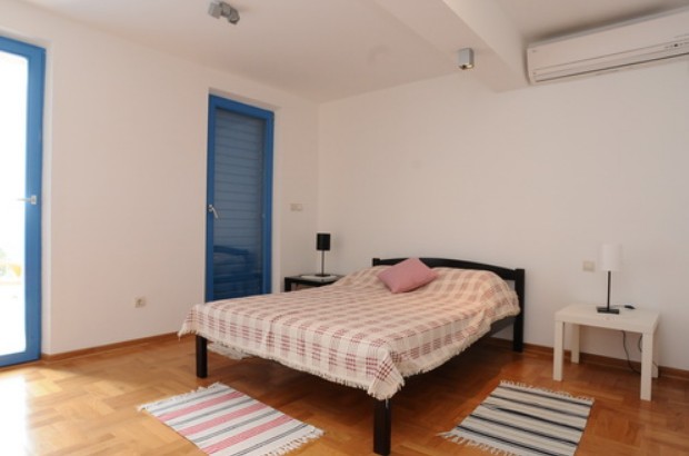 Apartment, Altomare 3*